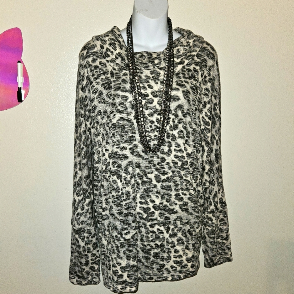 LAST CHANCE BEFORE DONATE Womens Cowl Neck Leopard Print Gray Long Sleeve Top